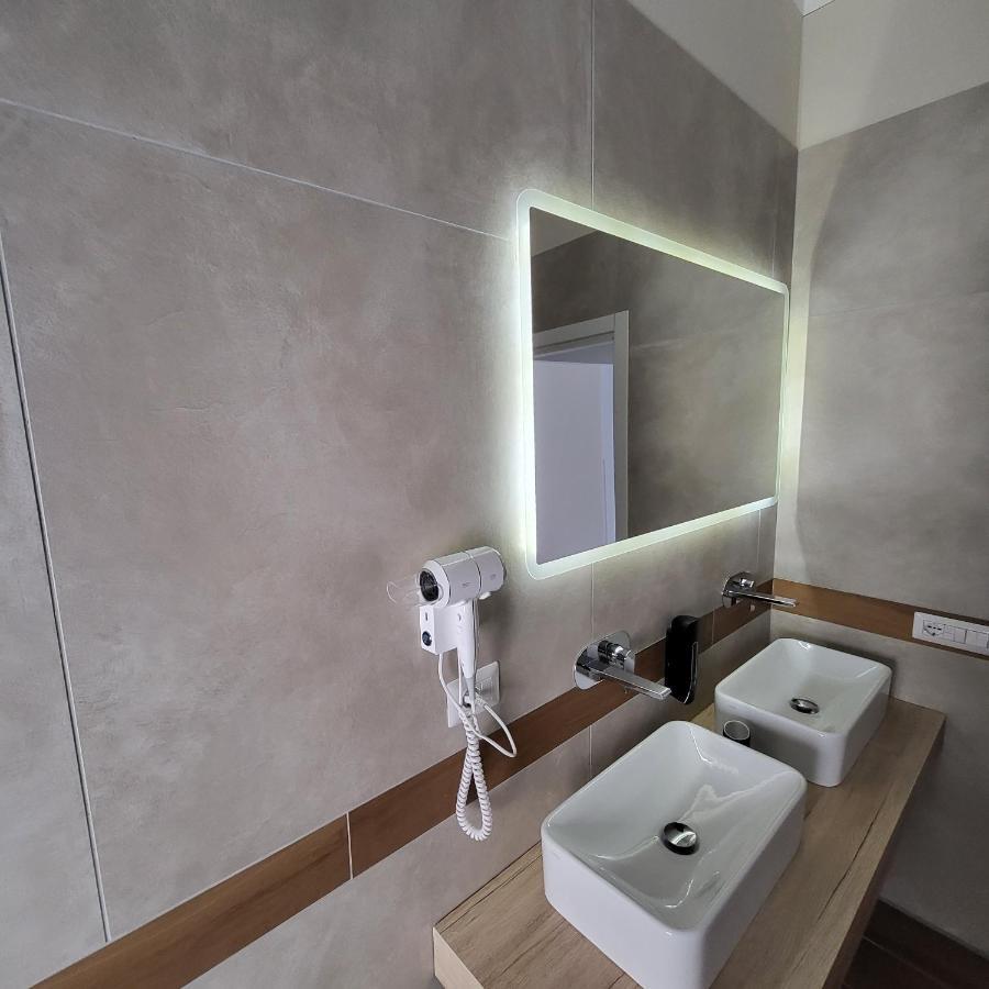 B&B Salerno Urban Suite 57 エクステリア 写真