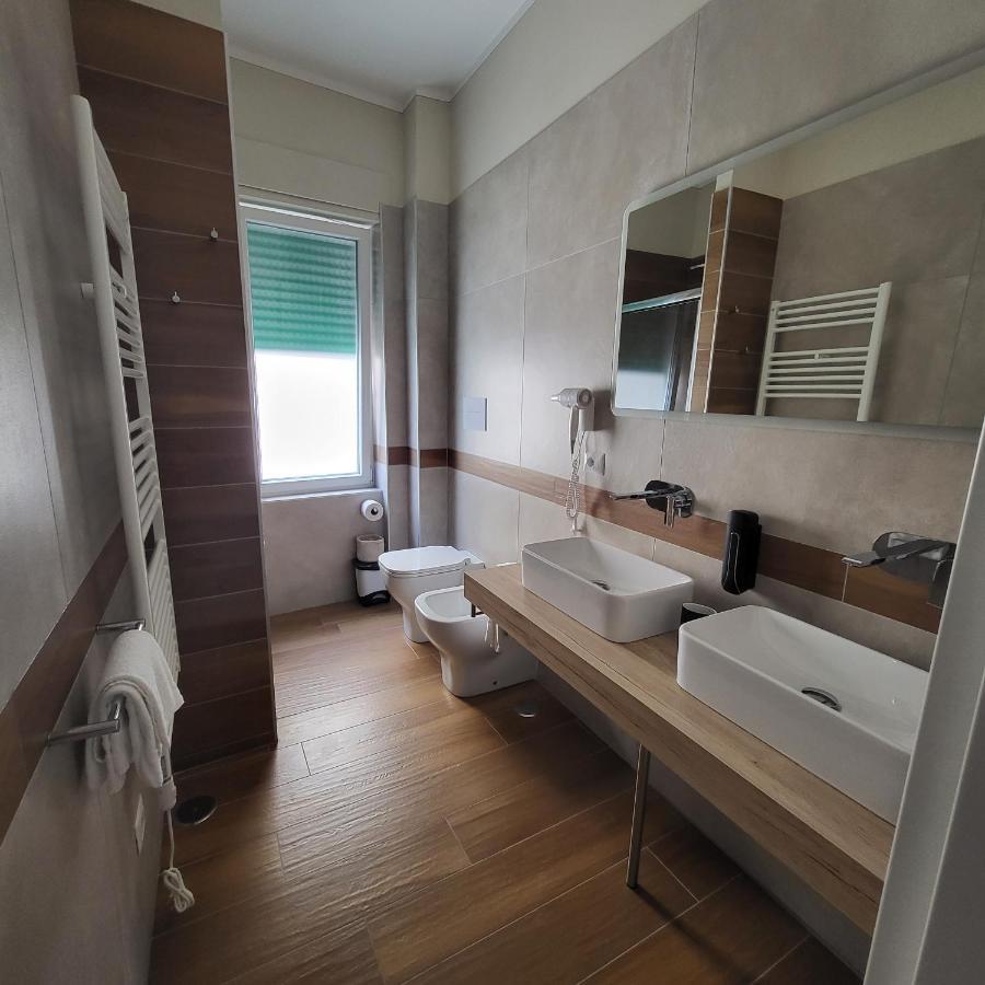 B&B Salerno Urban Suite 57 エクステリア 写真